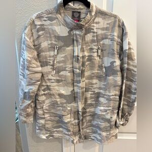 Vince Camuto Avenue Camo Military Style Utility‎ Jacket, Size S.